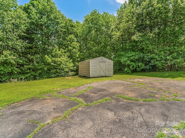 4591 Scott Rd, Morganton, NC 28655 - view of grassy yard