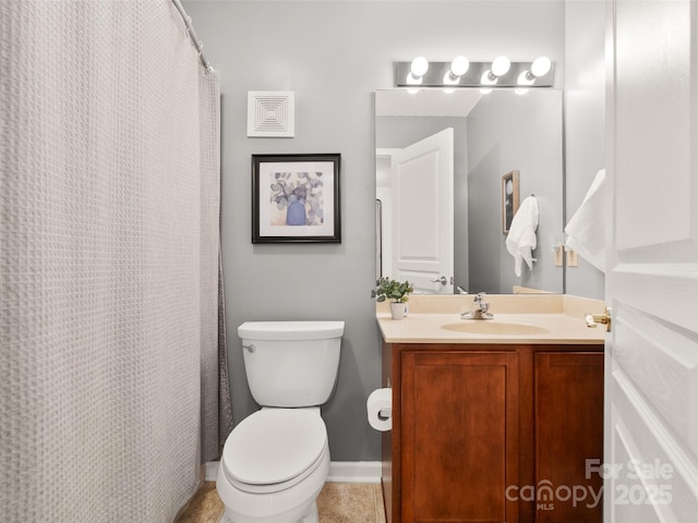 91 Morningside Ln, Hendersonville, NC 28792 - full bath featuring vanity, tile patterned floors, and a shower with curtain
