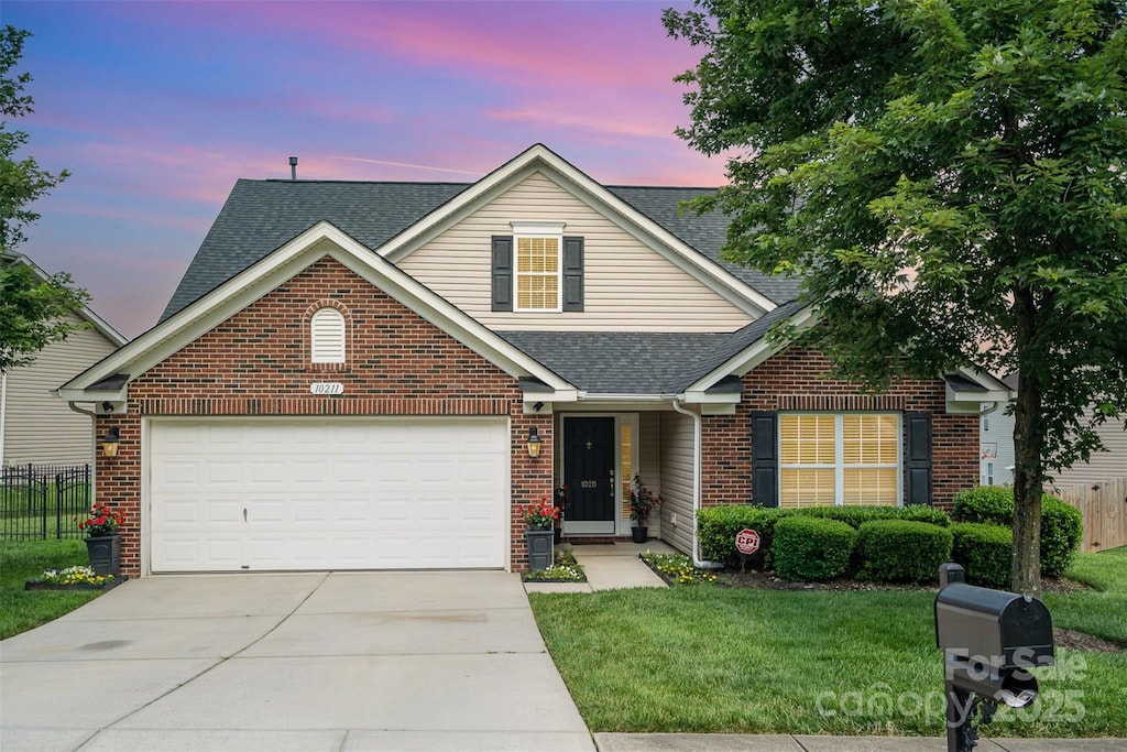 10211 Dominion Village Dr, Charlotte, NC 28269 - photo 1