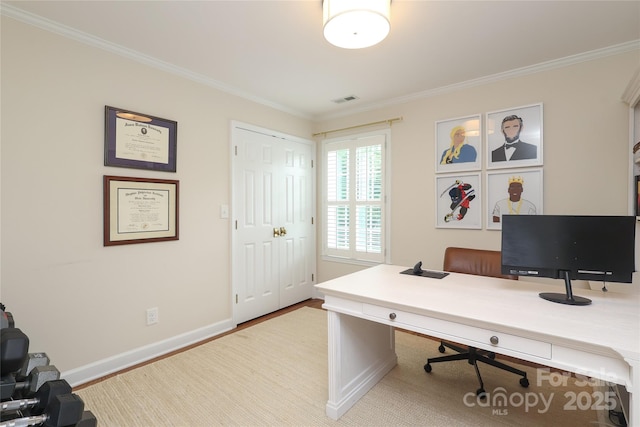 4126 Tyndale Ave, Charlotte, NC 28210 - office space with ornamental molding and baseboards