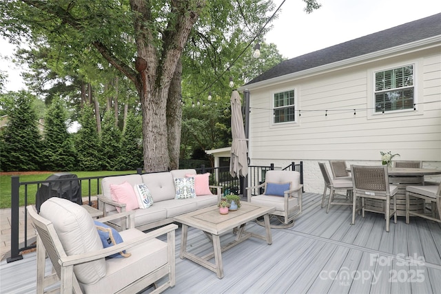 4126 Tyndale Ave, Charlotte, NC 28210 - deck with an outdoor hangout area