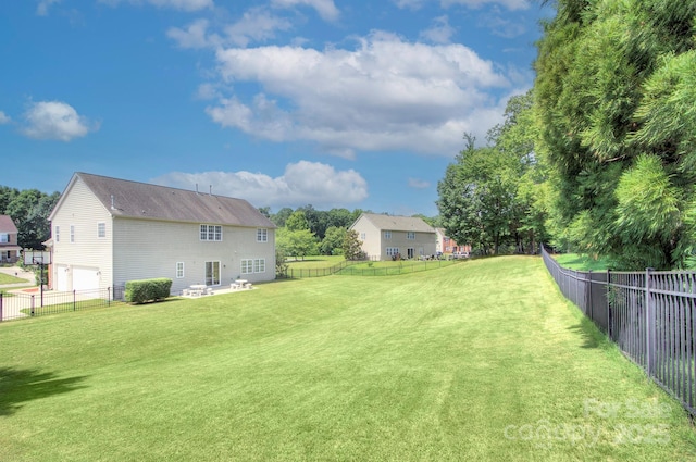 604 Palmerston Ln, Waxhaw, NC 28173 - fenced yard featuring an attached garage