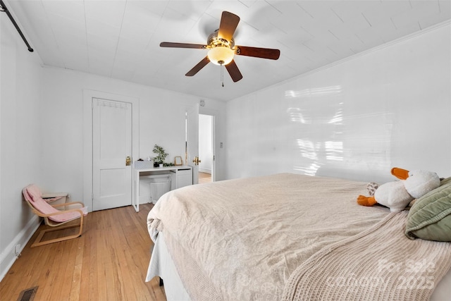 1008 Valley St, Kannapolis, NC 28081 - bedroom featuring light wood finished floors and ceiling fan