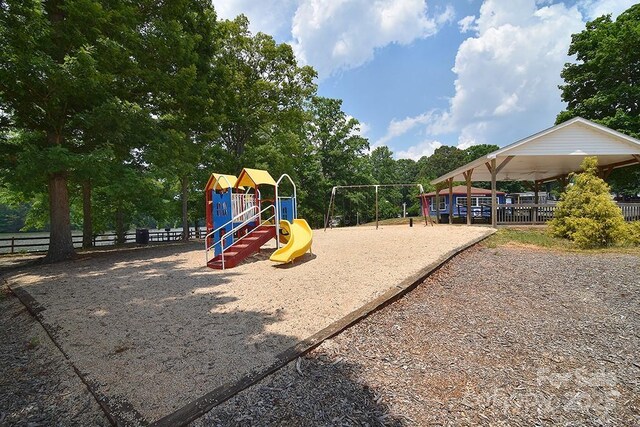 207 Cardinal Dr, New London, NC 28127 - photo 27