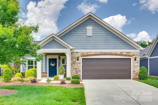 2261 Lincolnshire Ln, Waxhaw, NC 28173 - photo 1