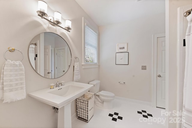 2223 Club Rd, Charlotte, NC 28205 - full bathroom with toilet and a sink