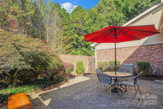 11234 Villa Trace Pl, Charlotte, NC 28277 - view of patio / terrace featuring outdoor dining space