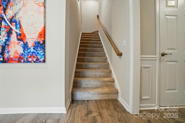 18619 Mainsail Ct, Lancaster, SC 29720 - staircase featuring wood finished floors and baseboards