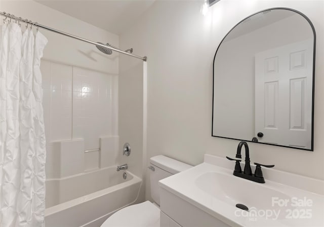 5229 Tarrywood Ln, Charlotte, NC 28205 - bathroom featuring shower / bath combo with shower curtain, toilet, and vanity