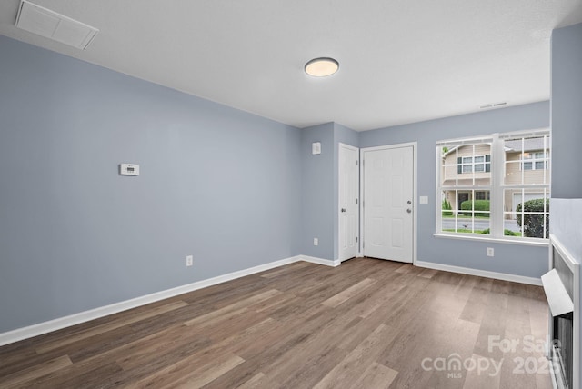 120 Alpine Ridge Dr, Asheville, NC 28803 - entrance foyer featuring wood finished floors and baseboards