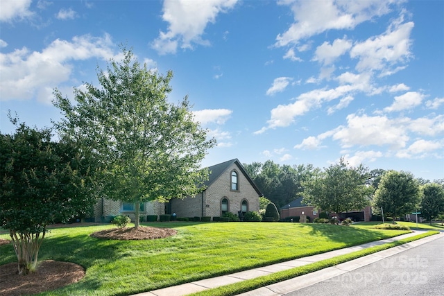 3441 Club Ridge Ct, Gastonia, NC 28056 - view of front facade featuring a front yard and brick siding