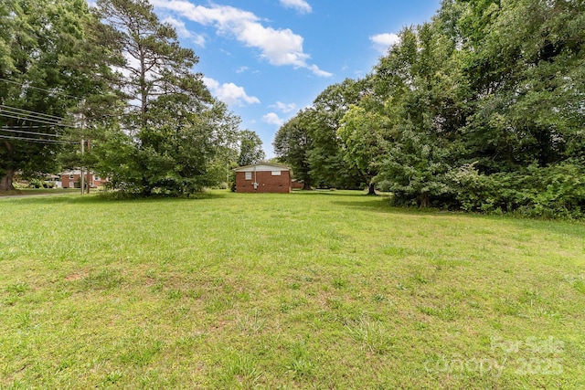 828 Carver St Unit 17-19, Shelby, NC 28152 - view of green lawn