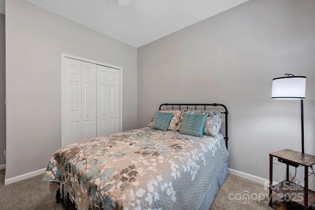 3351 Streamside Dr, Davidson, NC 28036 - carpeted bedroom with a closet and a ceiling fan