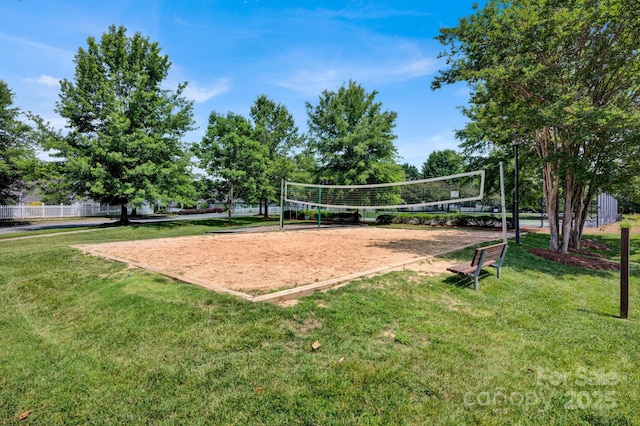 3351 Streamside Dr, Davidson, NC 28036 - surrounding community featuring volleyball court