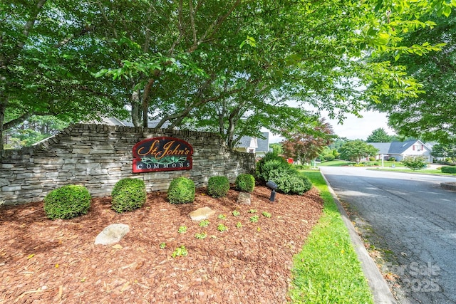 16 Red Barn Ln, Fletcher, NC 28732 - view of community sign