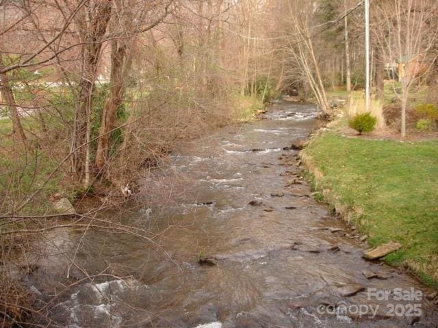 724 Pless Underwood Rd, Maggie Valley, NC 28751 - view of road