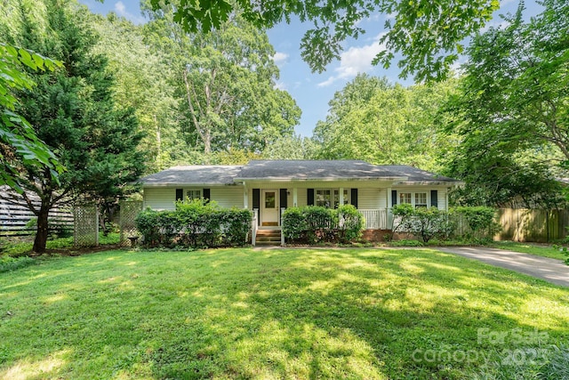 220 Blackberry Trl, Concord, NC 28027 - single story home featuring a porch