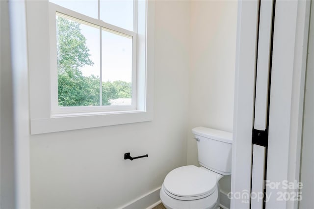 102 Starmount Dr, Kings Mountain, NC 28086 - bathroom featuring toilet and baseboards