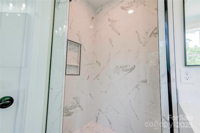 102 Starmount Dr, Kings Mountain, NC 28086 - full bath with tiled shower
