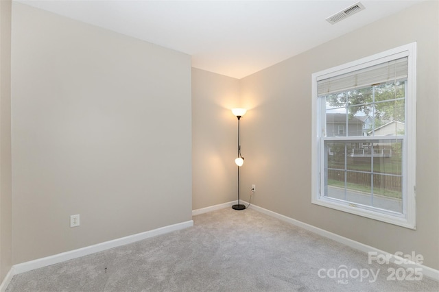 1912 Baxter St, Charlotte, NC 28204 - carpeted empty room with baseboards