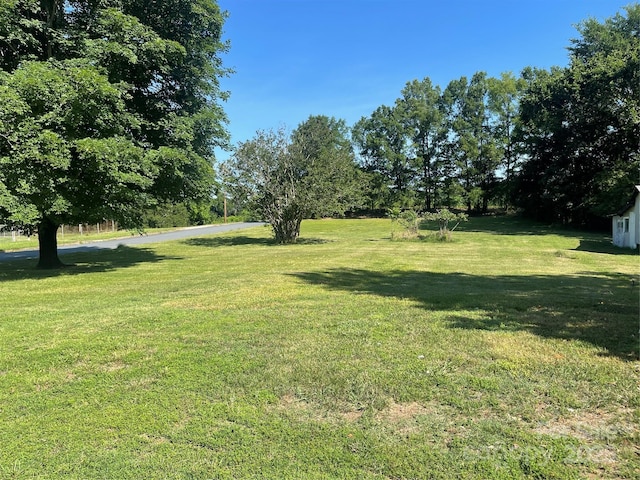 408 Moose St, Albemarle, NC 28001 - view of green lawn