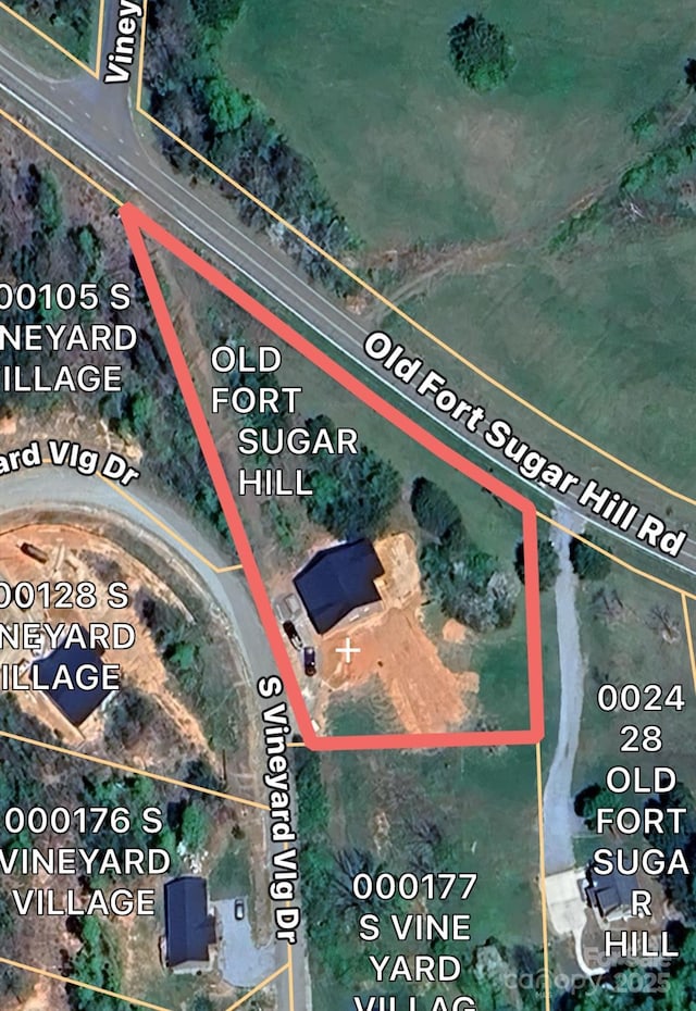 169 Vineyard Village Dr S Unit 4, Old Fort, NC 28762 - aerial overview of property's location featuring property boundaries highlighted