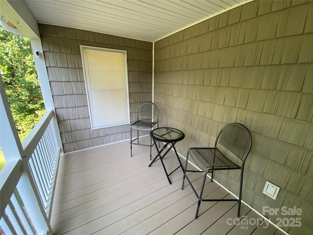5570 George Henry Dr, Hickory, NC 28602 - view of balcony