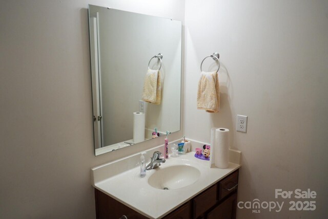 14411 Glendon Hall Ln, Charlotte, NC 28262 - photo 23