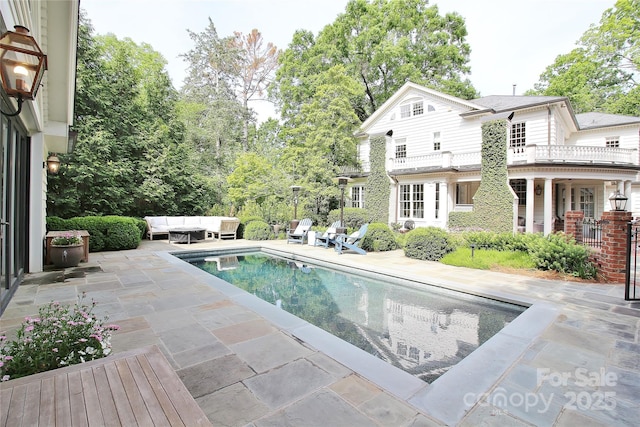 1137 Queens Rd W, Charlotte, NC 28207 - outdoor pool featuring an outdoor hangout area and a patio area