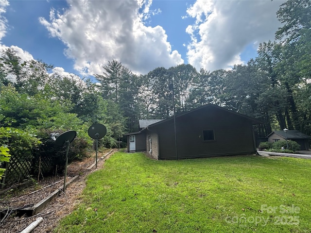 121 Rockwood Dr, Hendersonville, NC 28792 - photo 3
