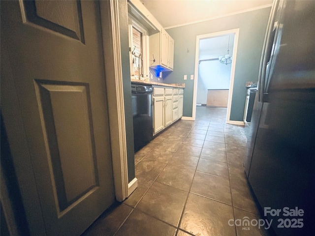 121 Rockwood Dr, Hendersonville, NC 28792 - photo 11