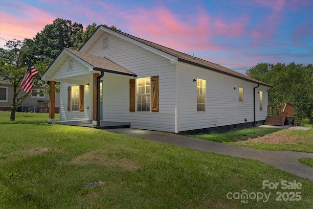 321 E Taylor St, Landis, NC 28088 - view of front facade featuring a lawn and covered porch