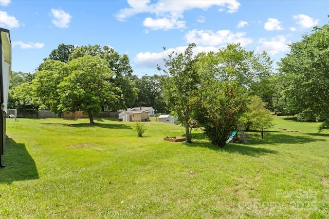321 E Taylor St, Landis, NC 28088 - view of grassy yard