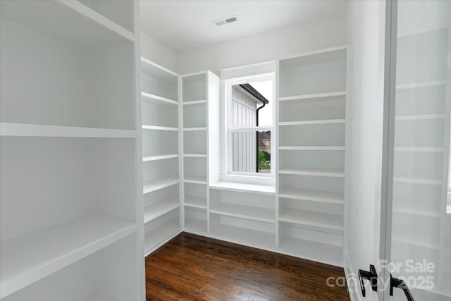 115 Augusta Ln, Shelby, NC 28150 - walk in closet featuring dark wood-style flooring