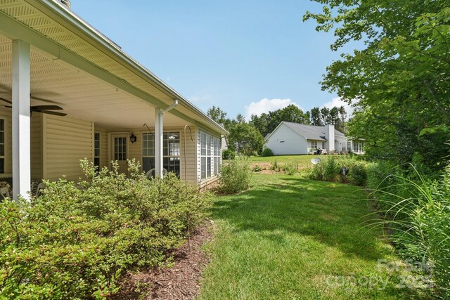 343 Stonehollow Rd, Fletcher, NC 28732 - view of green lawn