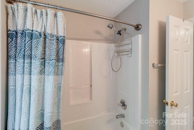 1 Loggerhead Dr, Columbia, SC 29229 - full bath featuring shower / bath combo and a textured ceiling
