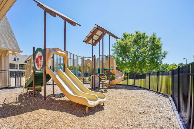 15103 Cimarron Hills Ln, Charlotte, NC 28278 - view of communal playground