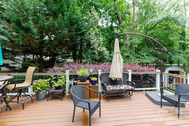 27092 Village Dr, Tega Cay, SC 29708 - wooden terrace featuring a storage shed