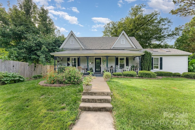 300 S Hudson Ave, Spencer, NC 28159 - view of front of property featuring a porch and roof with shingles