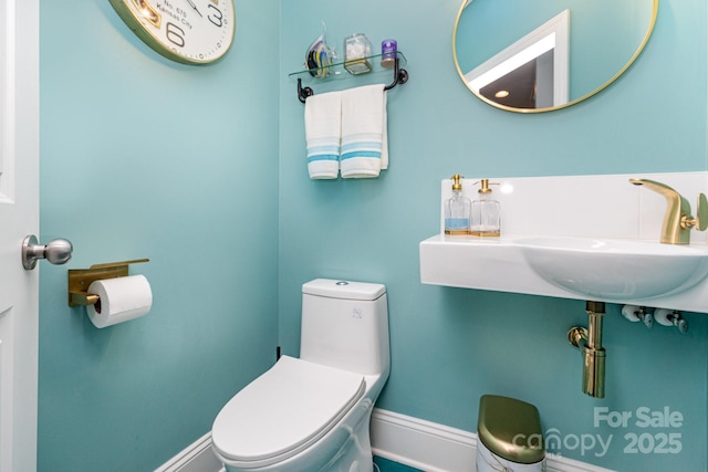 10203 Loch Lomond Dr, Charlotte, NC 28278 - bathroom featuring toilet