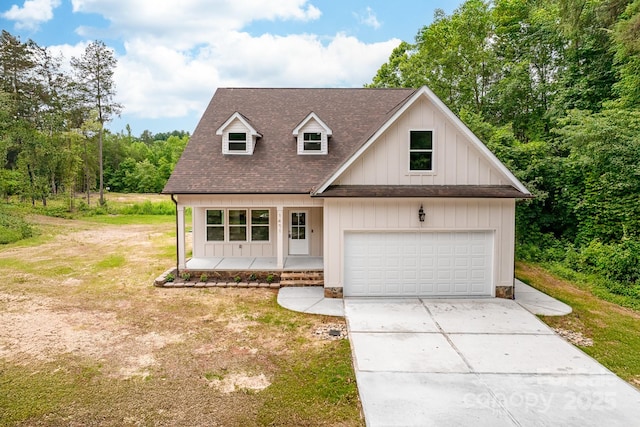 1471 Marshbrooke Ln, Catawba, NC 28609 - view of front of home featuring driveway, roof with shingles, covered porch, and a front lawn