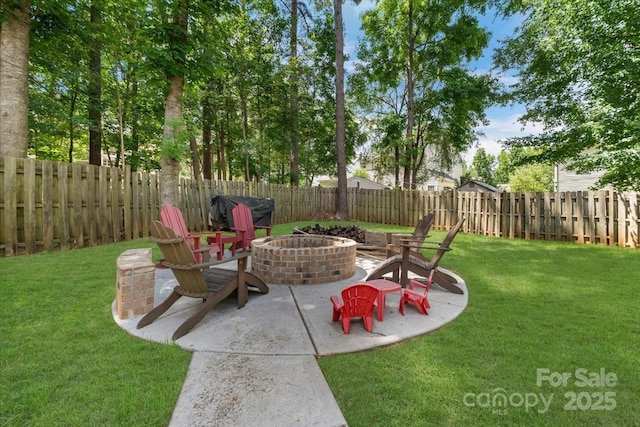 4000 Garfield Ct, Waxhaw, NC 28173 - fenced backyard with an outdoor fire pit, a patio, and grilling area