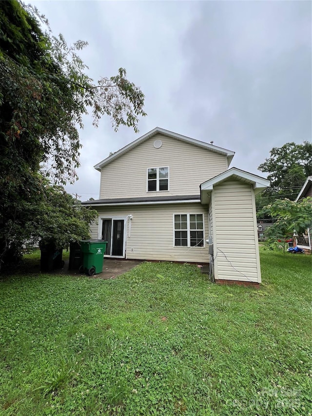 2012 Ashley Rd, Charlotte, NC 28208 - photo 4