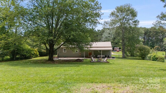3980 English Oak Dr, Lincolnton, NC 28092 - view of green lawn featuring a patio