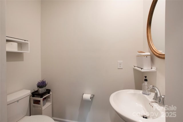 334 Kennerly Center Dr, Mooresville, NC 28115 - bathroom with a sink and toilet