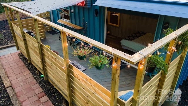 401 Church St, Warrenton, NC 27589 - view of deck