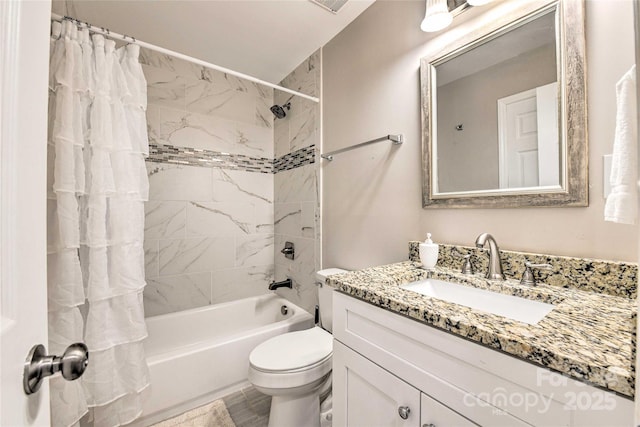 3020 Stancill Pl, Charlotte, NC 28205 - full bath with shower / bath combo with shower curtain, vanity, and toilet