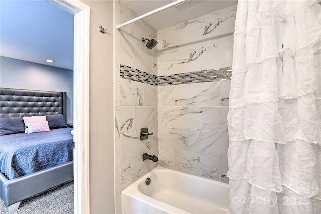 3020 Stancill Pl, Charlotte, NC 28205 - bathroom featuring shower / bath combo with shower curtain