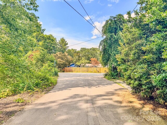 99999 Westchester Dr, Asheville, NC 28803 - photo 10