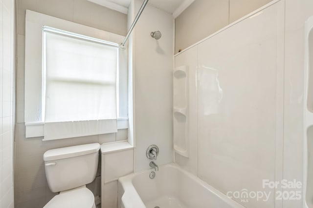 807 3rd St, Kings Mountain, NC 28086 - full bath with toilet and shower / bathtub combination